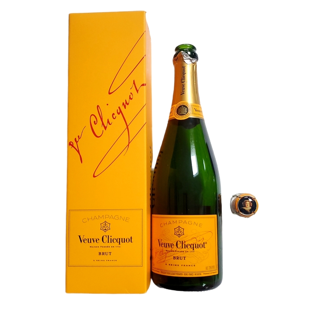 VEUVE CLICQUOT BRUT CHAMPAGNE 750ML Empty Bottle with Cork Cage and Box